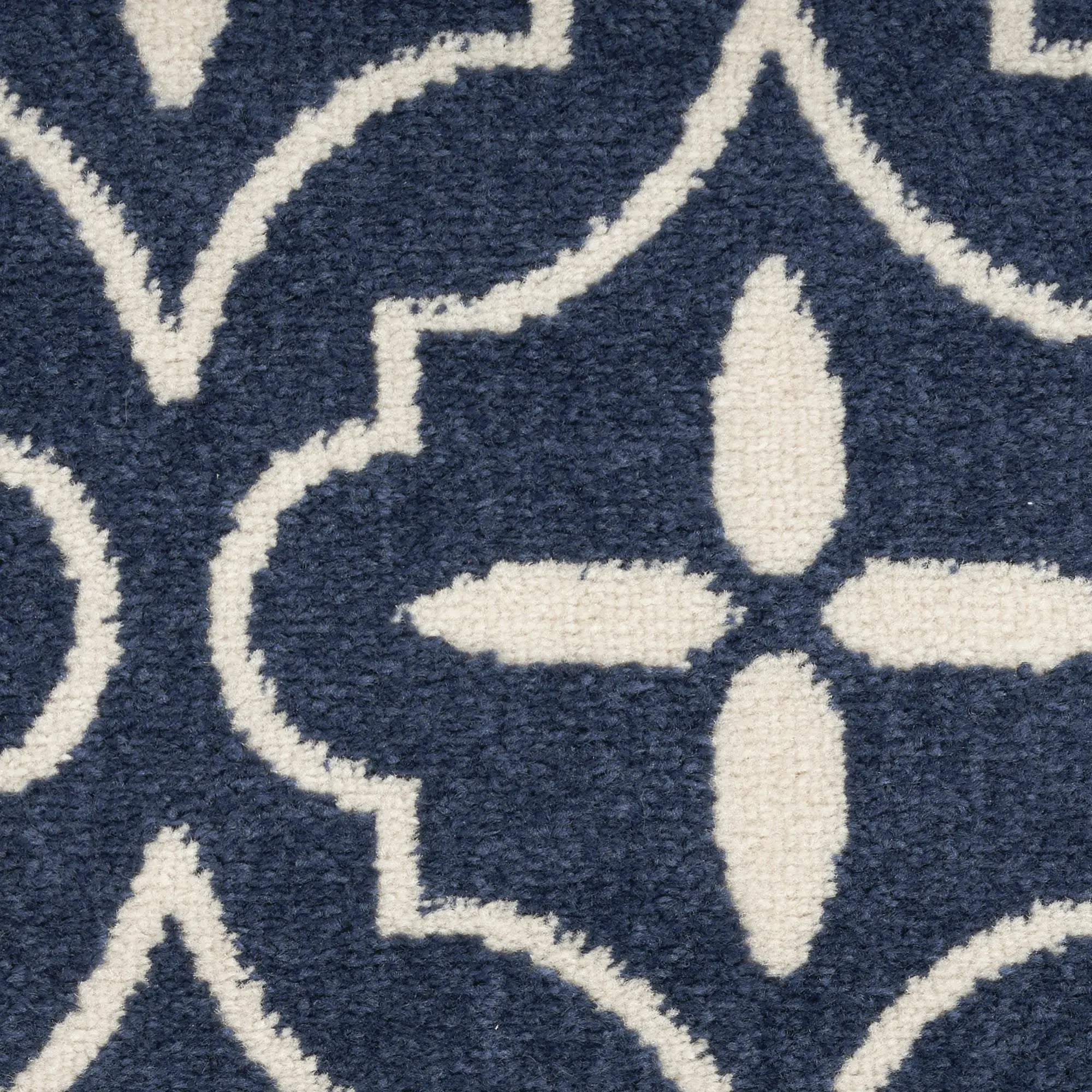 5' X 7' Navy Blue And Ivory Geometric Indoor Outdoor Area Rug Homeroots Outdoor