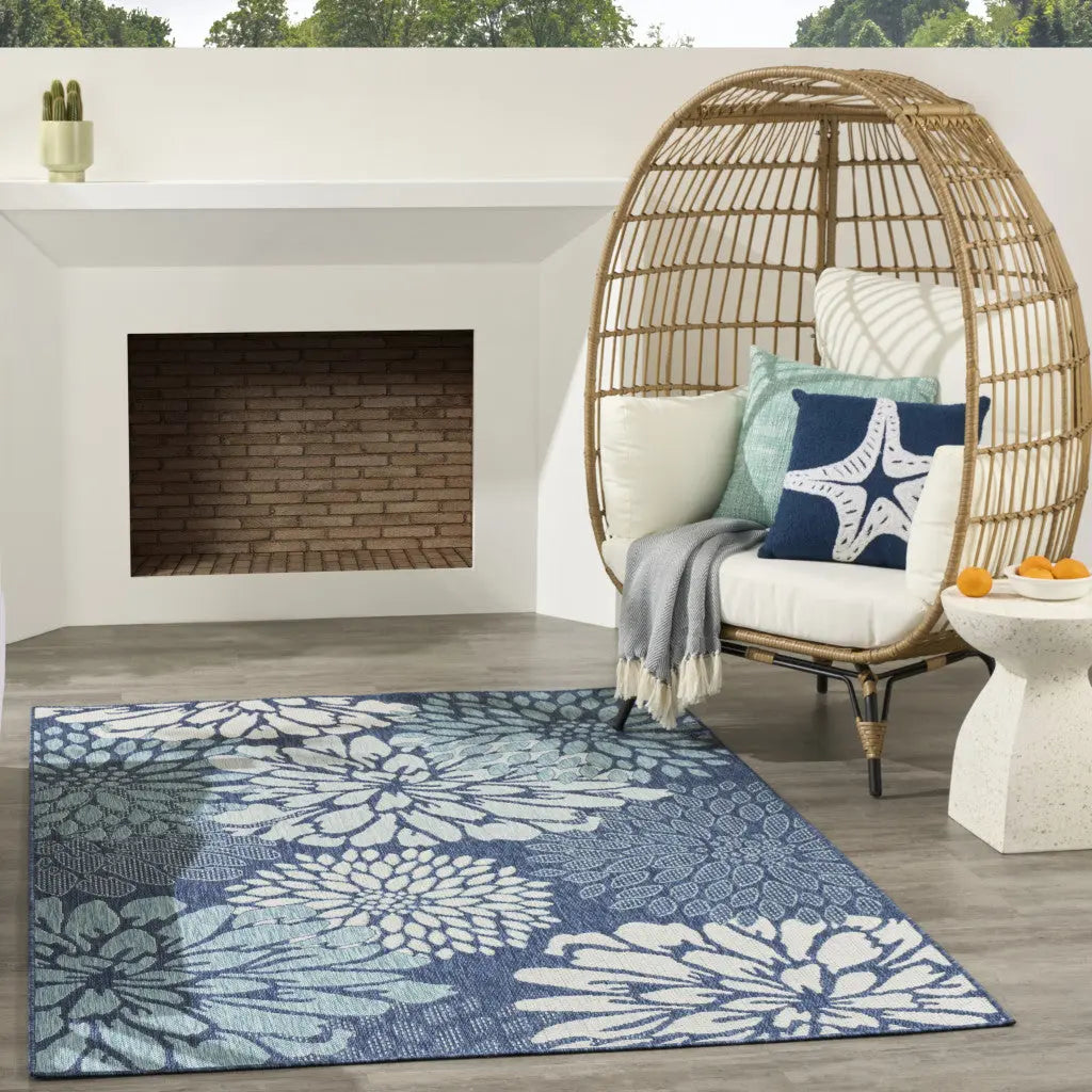 5' X 7' Navy Blue Floral Indoor Outdoor Area Rug Homeroots Outdoor