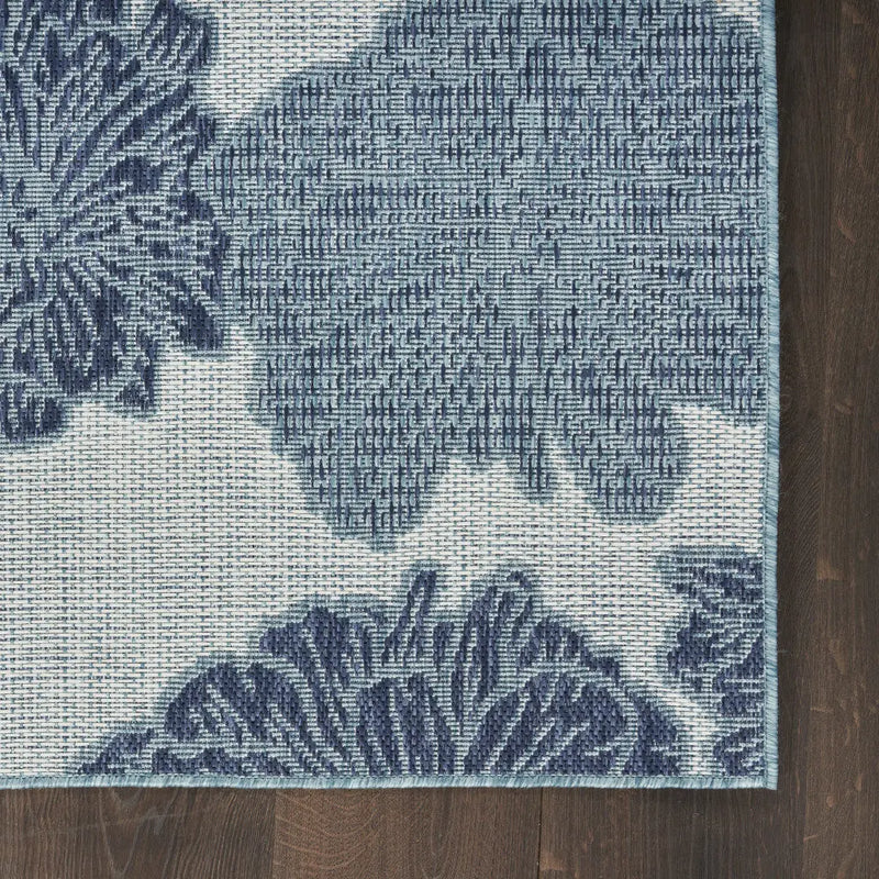 5' X 7' Navy Blue Ivory And Blue Floral Indoor Outdoor Area Rug Homeroots Outdoor