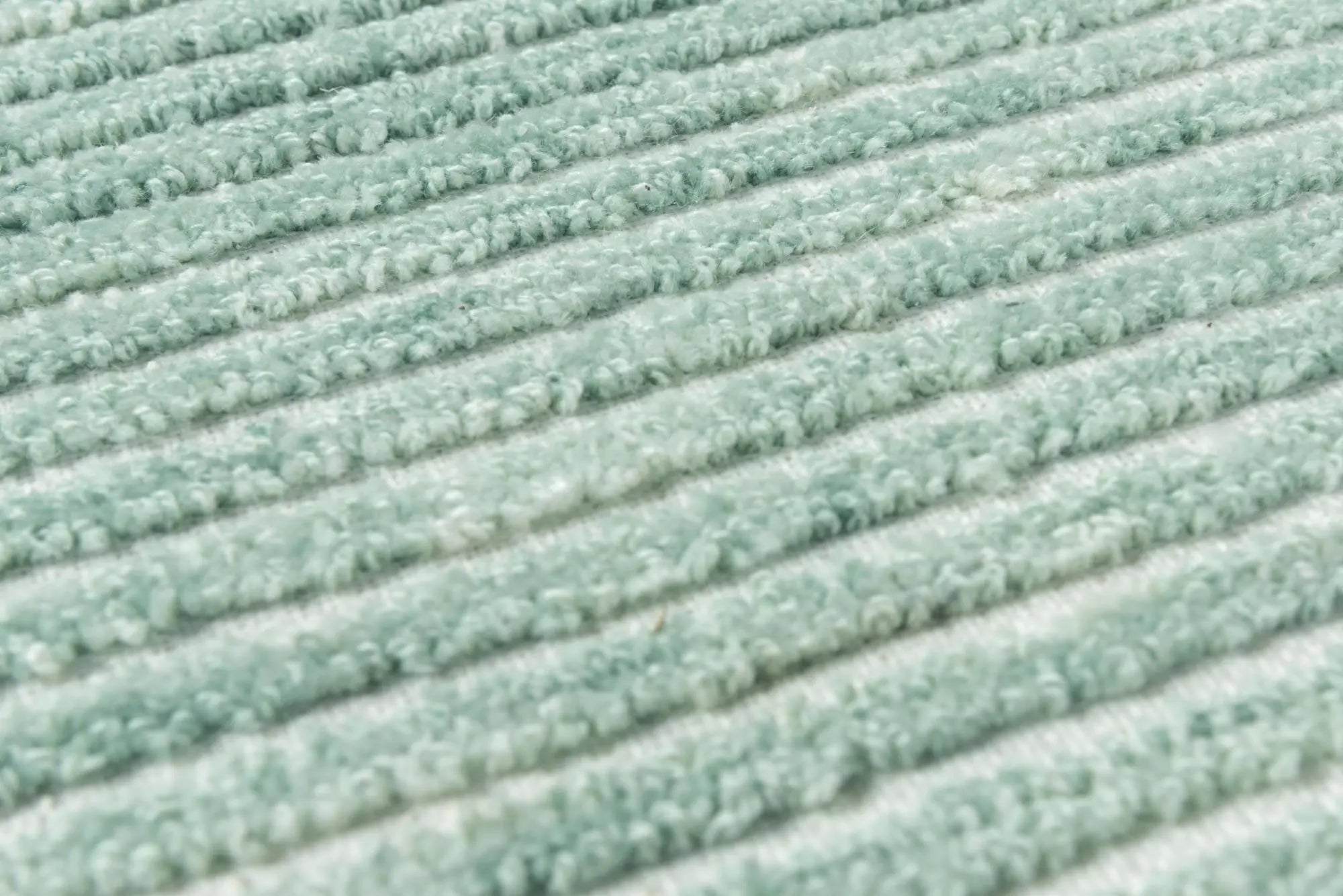 5' X 8' Aqua And Blue Hand Tufted Area Rug Homeroots Home Decor