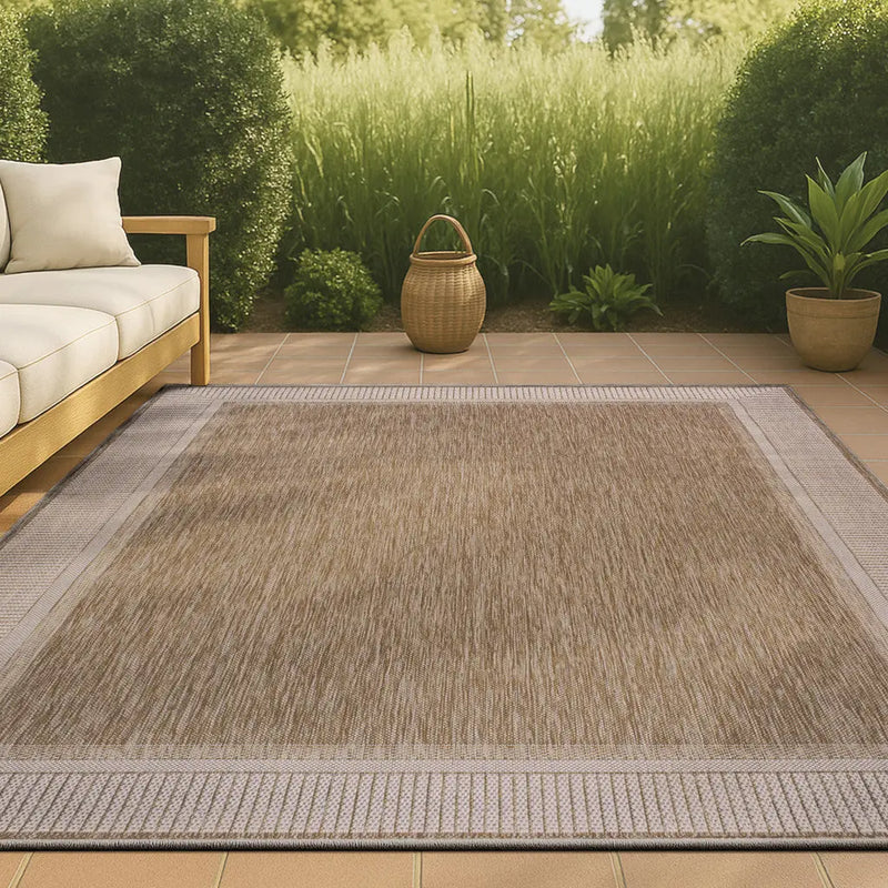 5' X 8' Beige And Cream Indoor Outdoor Area Rug Homeroots Outdoor