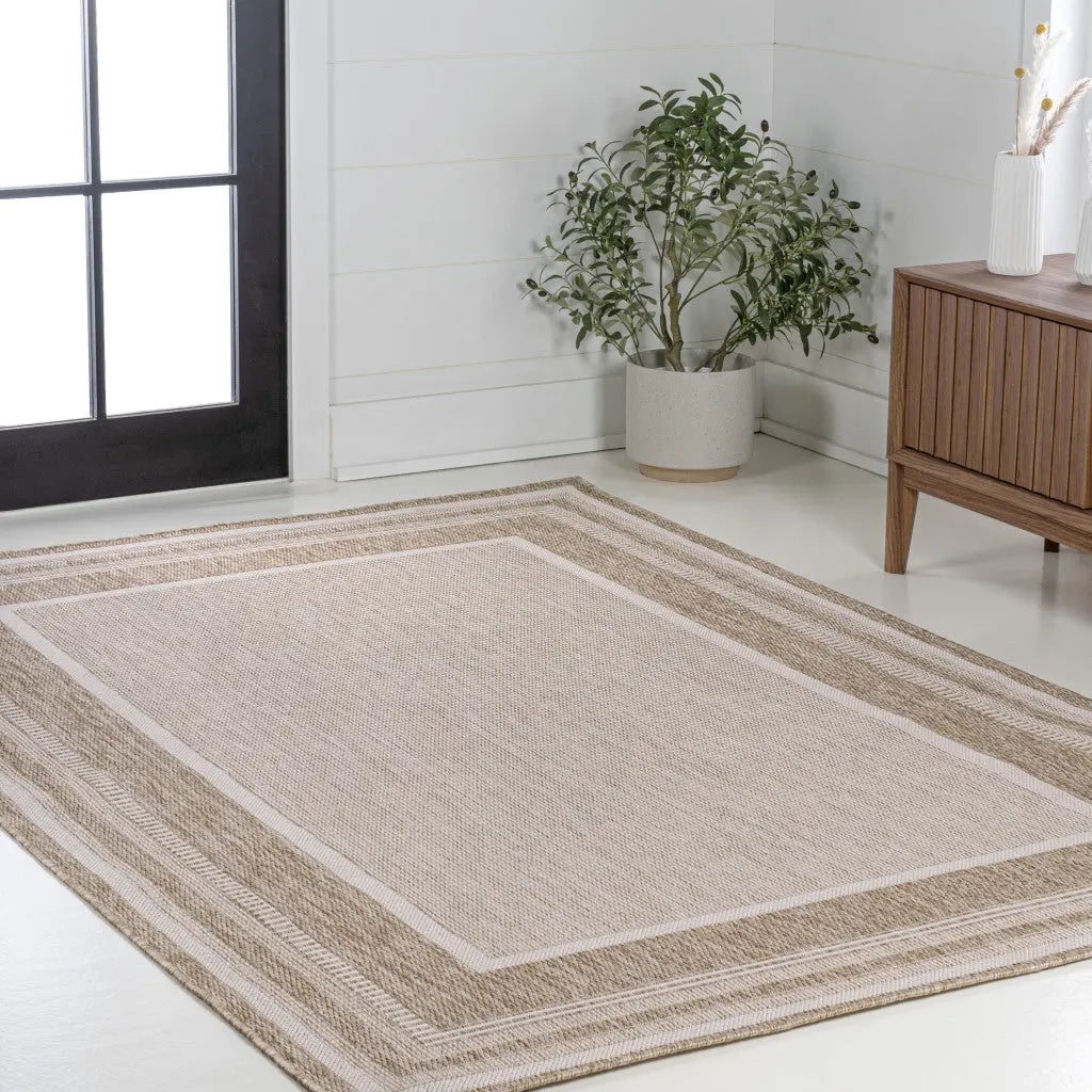 5' X 8' Beige And Cream Indoor Outdoor Area Rug Homeroots Outdoor