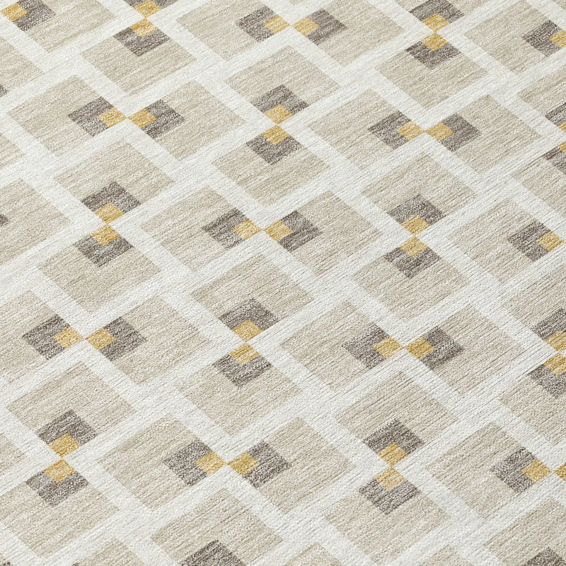 5' X 8' Beige And Ivory Geometric Washable Indoor Outdoor Area Rug Homeroots Outdoor