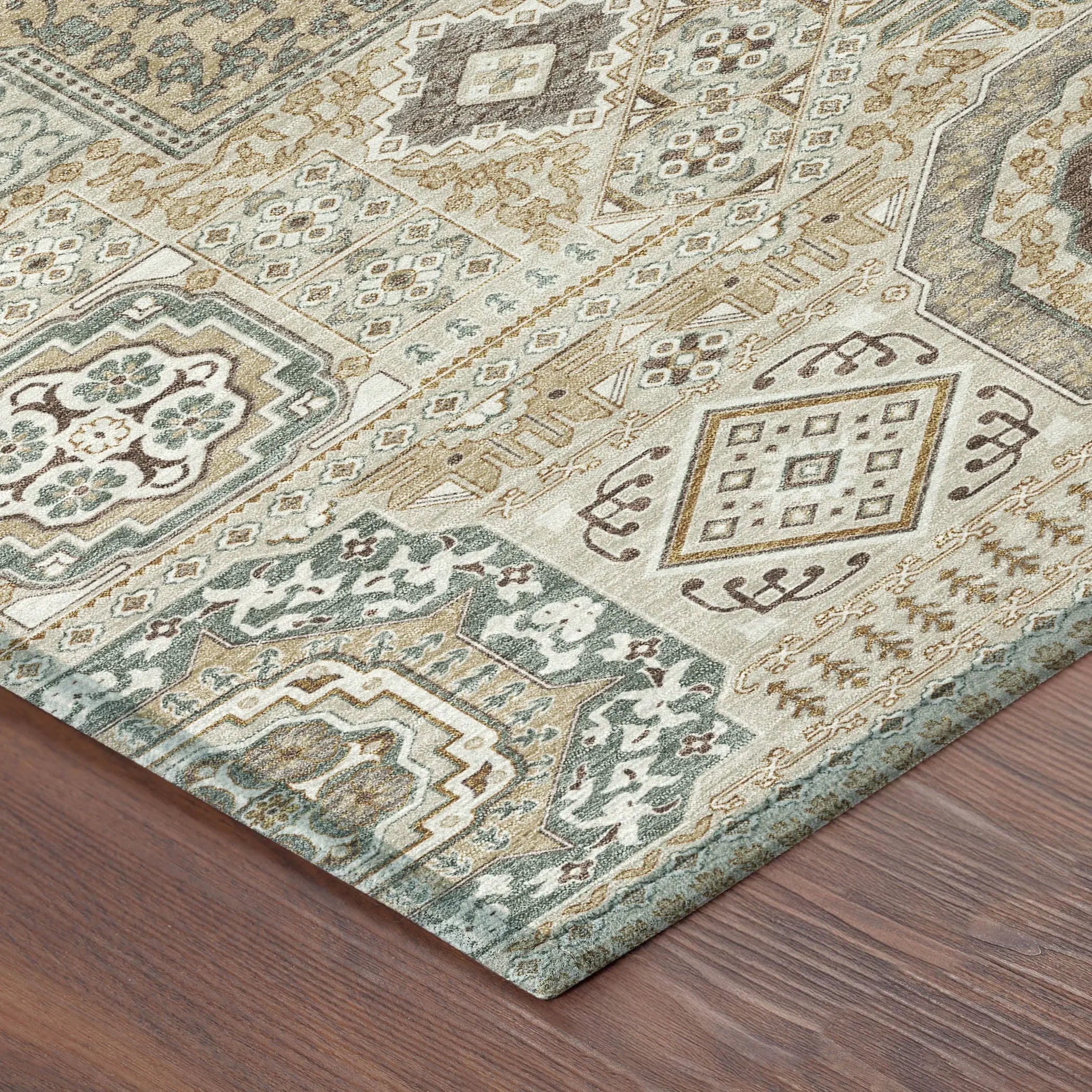 5' X 8' Beige And Ivory Oriental Washable Indoor Outdoor Area Rug Homeroots Outdoor