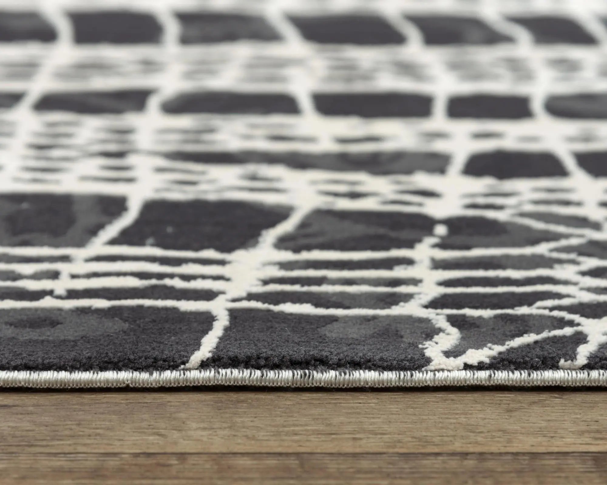 5' X 8' Beige Black Ivory And Gray Abstract Area Rug Homeroots Home Decor