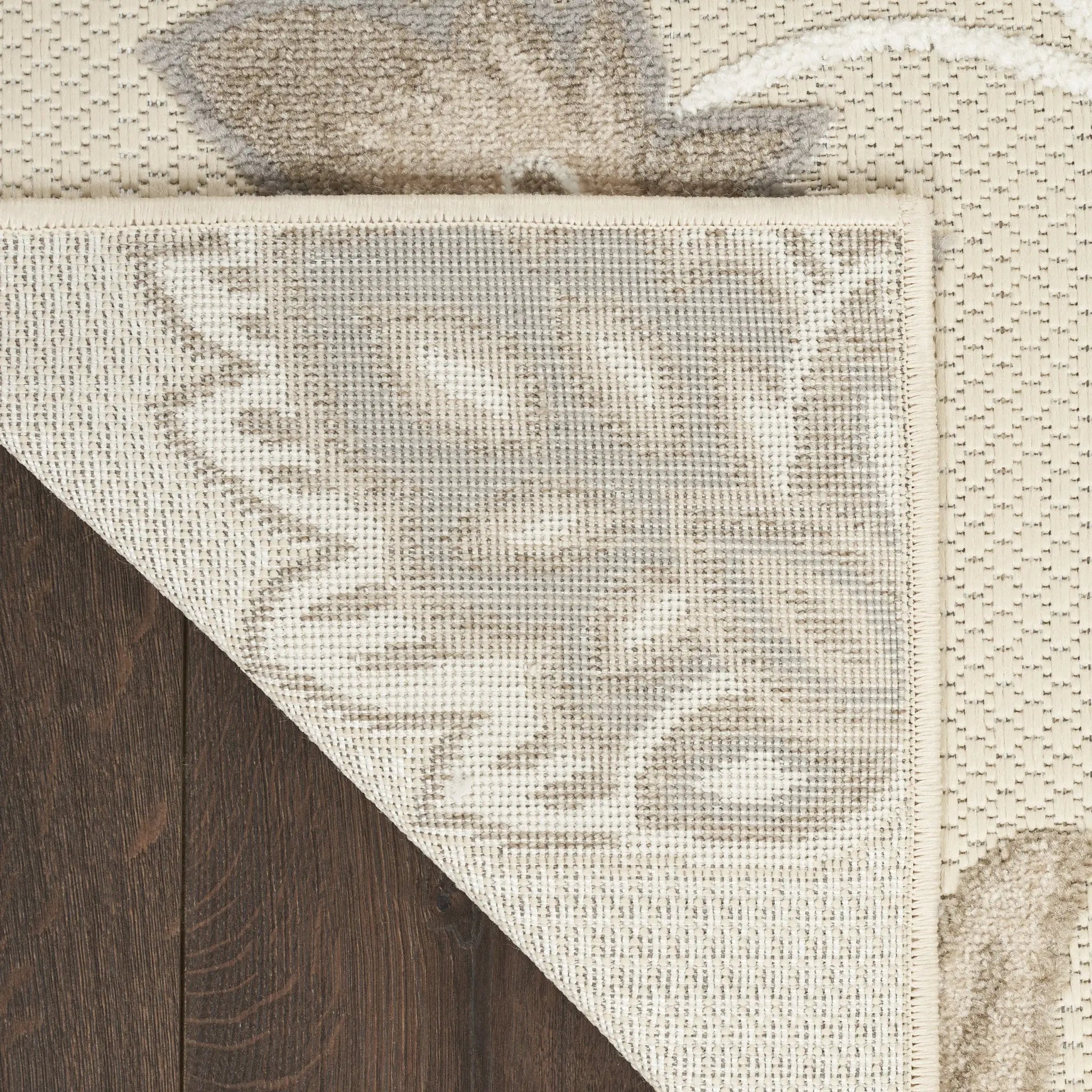 5' X 8' Beige Floral Stain Resistant Non Skid Area Rug Homeroots Outdoor