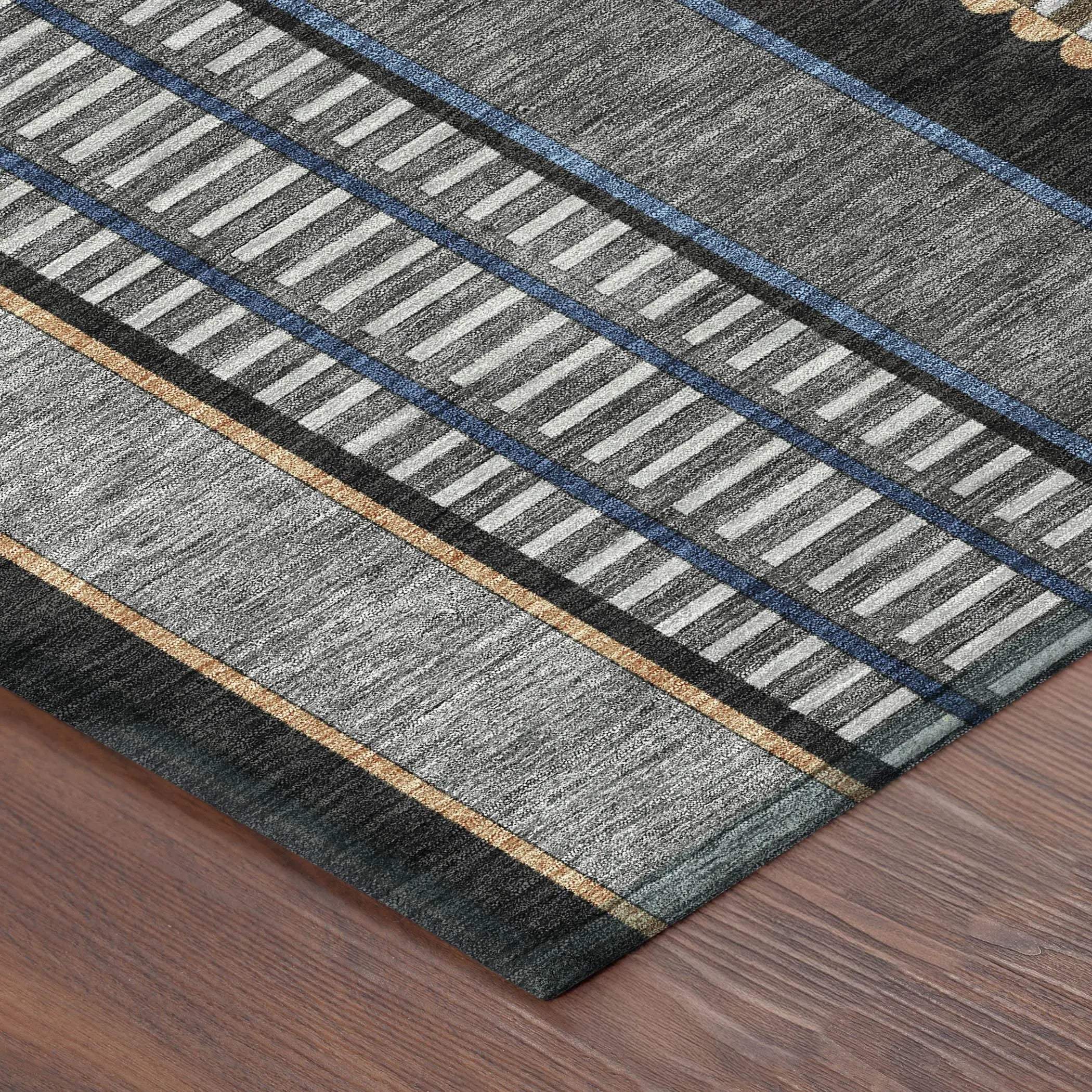 5' X 8' Black And Copper Striped Washable Indoor Outdoor Area Rug Homeroots Outdoor