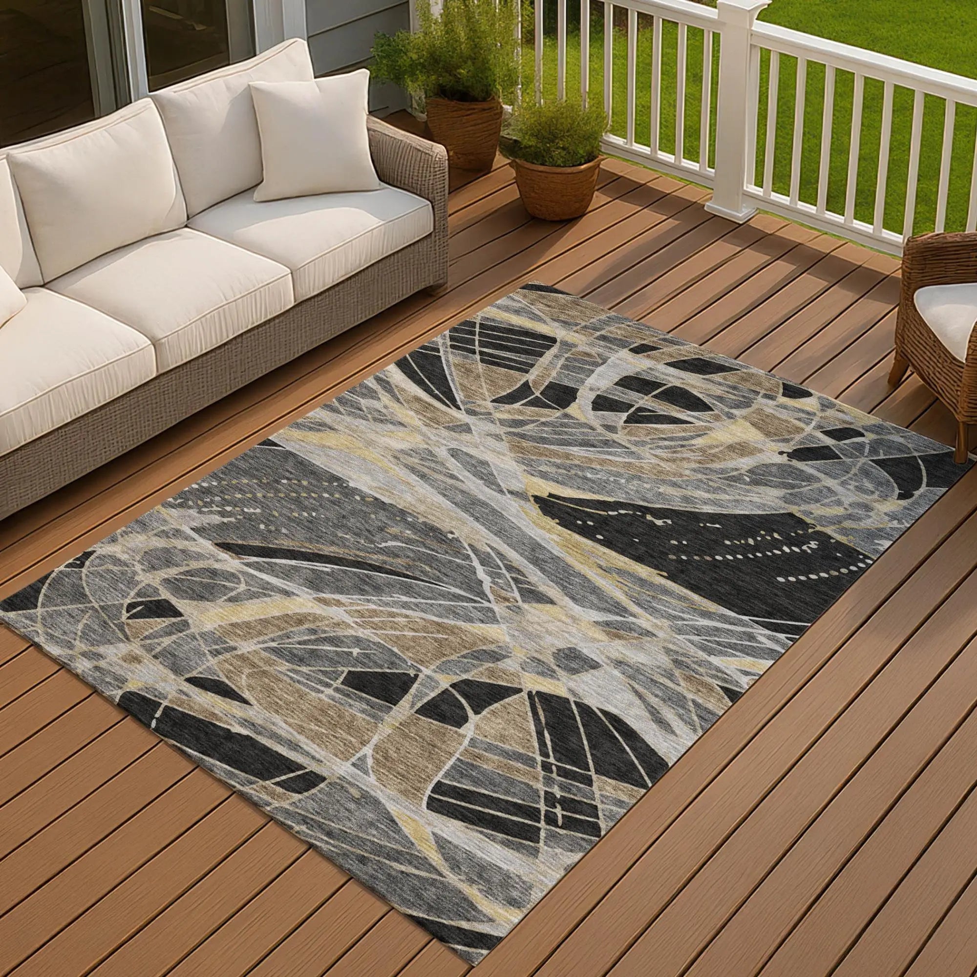 5' X 8' Black And Graphite Abstract Washable Indoor Outdoor Area Rug Homeroots Outdoor