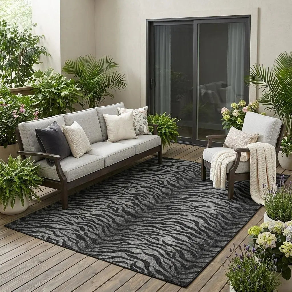 5' X 8' Black And Graphite Animal Print Washable Indoor Outdoor Area Rug Homeroots Outdoor