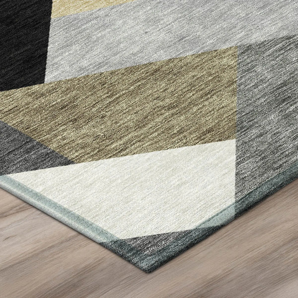 5' X 8' Black And Graphite Geometric Washable Indoor Outdoor Area Rug Homeroots Outdoor