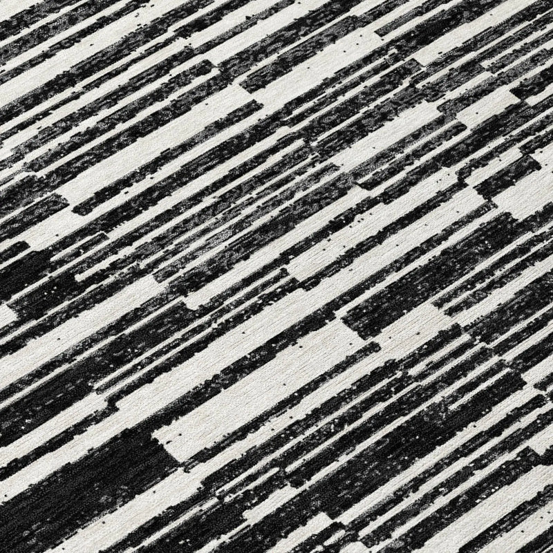 5' X 8' Black And Graphite Striped Washable Indoor Outdoor Area Rug Homeroots Outdoor