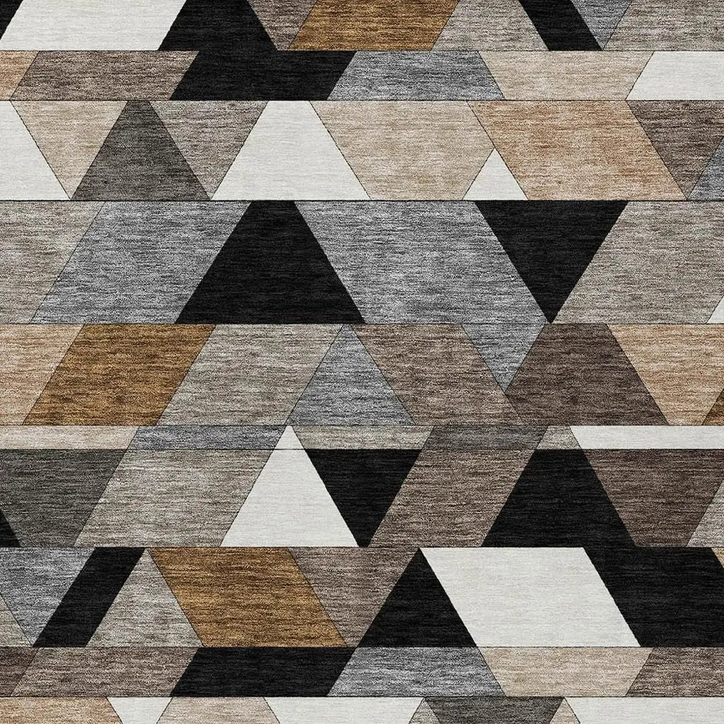 5' X 8' Black And Gray Geometric Washable Indoor Outdoor Area Rug Homeroots Outdoor