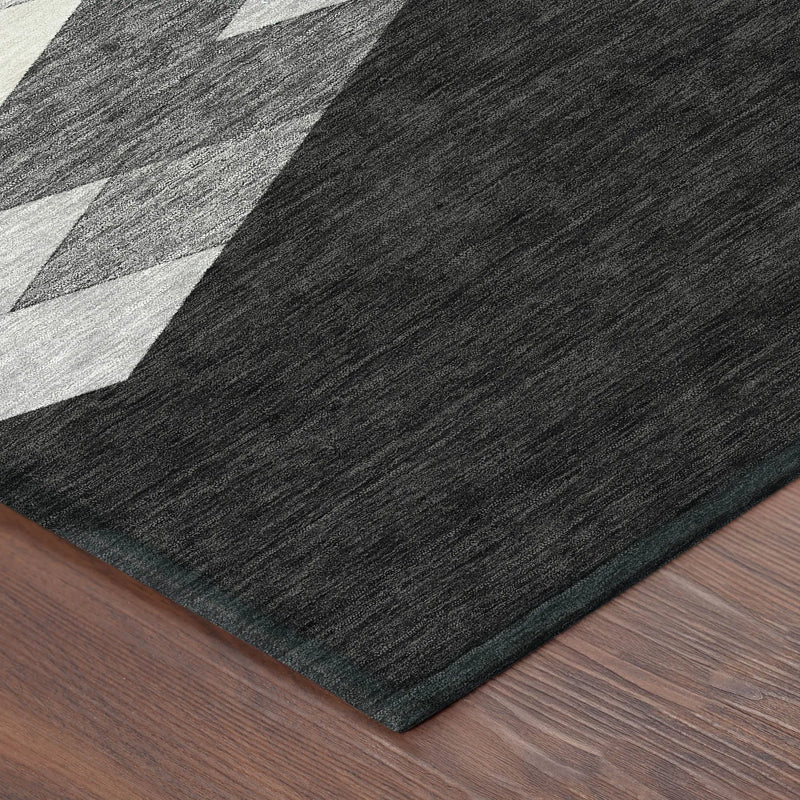 5' X 8' Black And Gray Geometric Washable Indoor Outdoor Area Rug Homeroots Outdoor