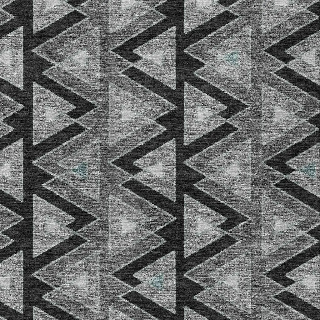 5' X 8' Black And Gray Geometric Washable Indoor Outdoor Area Rug Homeroots Outdoor