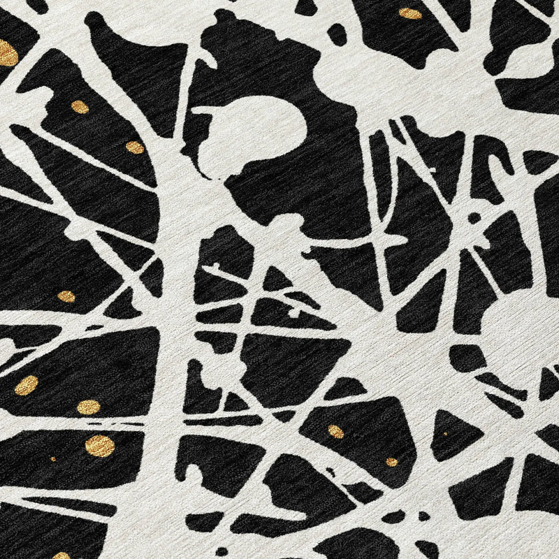 5' X 8' Black And Ivory Abstract Washable Indoor Outdoor Area Rug Homeroots Outdoor