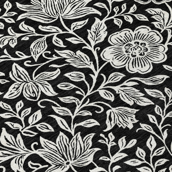 5' X 8' Black And Ivory Floral Washable Indoor Outdoor Area Rug Homeroots Outdoor