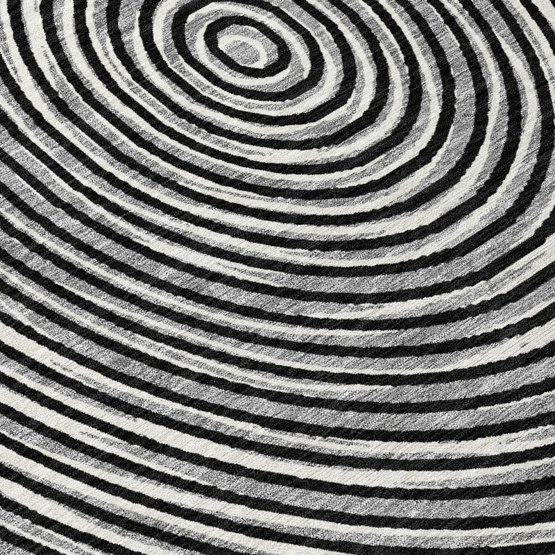 5' X 8' Black And Ivory Geometric Washable Indoor Outdoor Area Rug Homeroots Outdoor