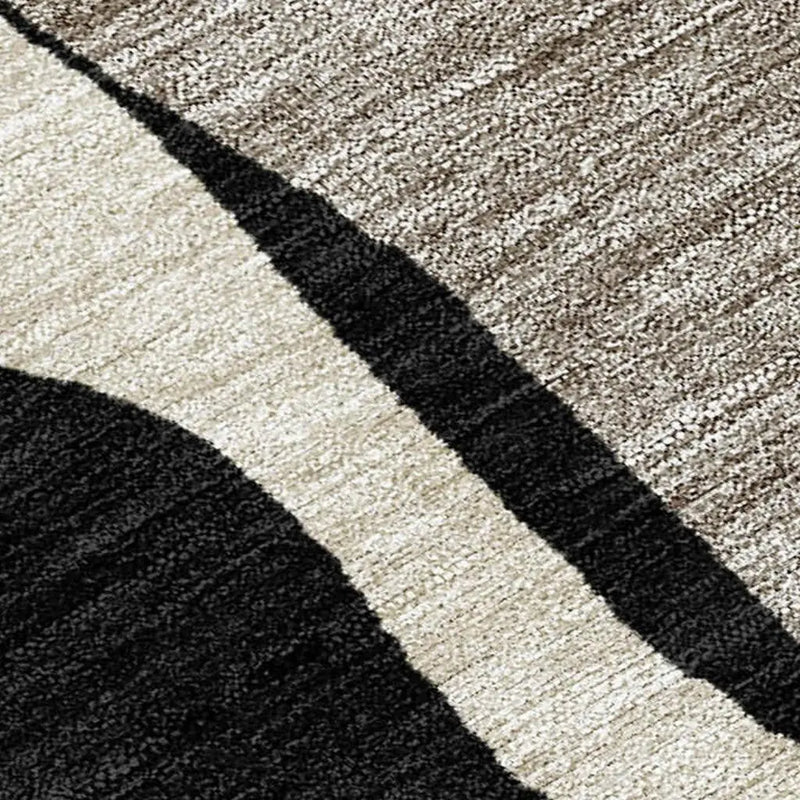 5' X 8' Black And Ivory Geometric Washable Indoor Outdoor Area Rug Homeroots Outdoor