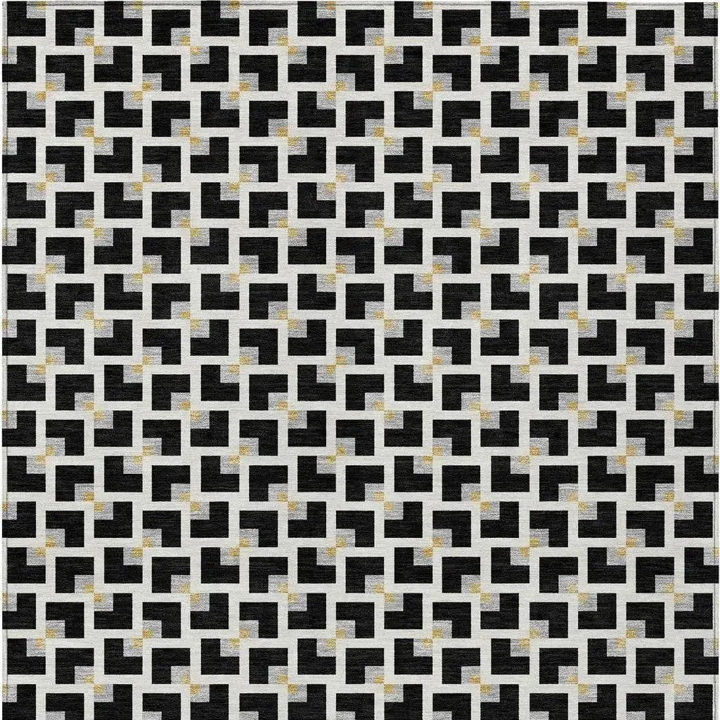 5' X 8' Black And Ivory Geometric Washable Indoor Outdoor Area Rug Homeroots Outdoor