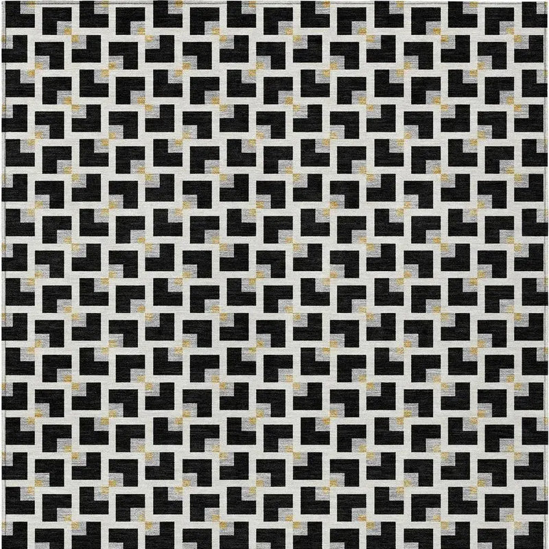5' X 8' Black And Ivory Geometric Washable Indoor Outdoor Area Rug Homeroots Outdoor