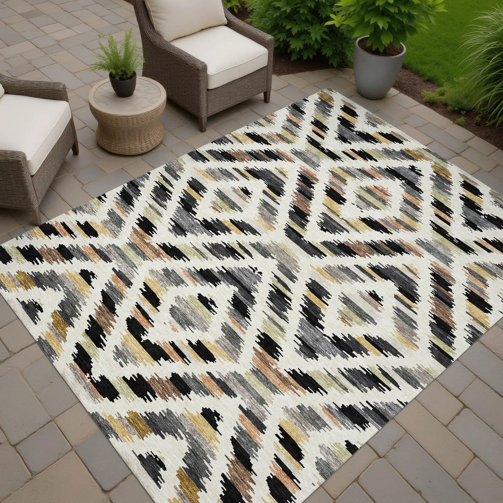 5' X 8' Black And Ivory Tribal Washable Indoor Outdoor Area Rug Homeroots Outdoor
