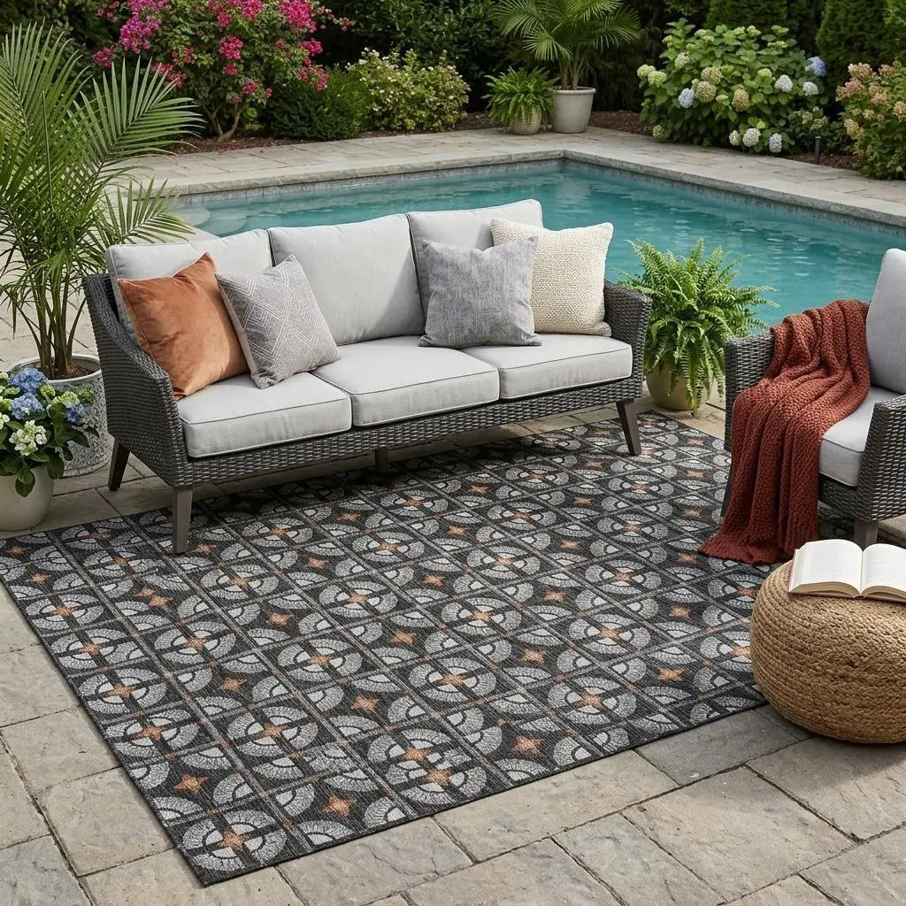 5' X 8' Black And Silver Geometric Washable Indoor Outdoor Area Rug Homeroots Outdoor