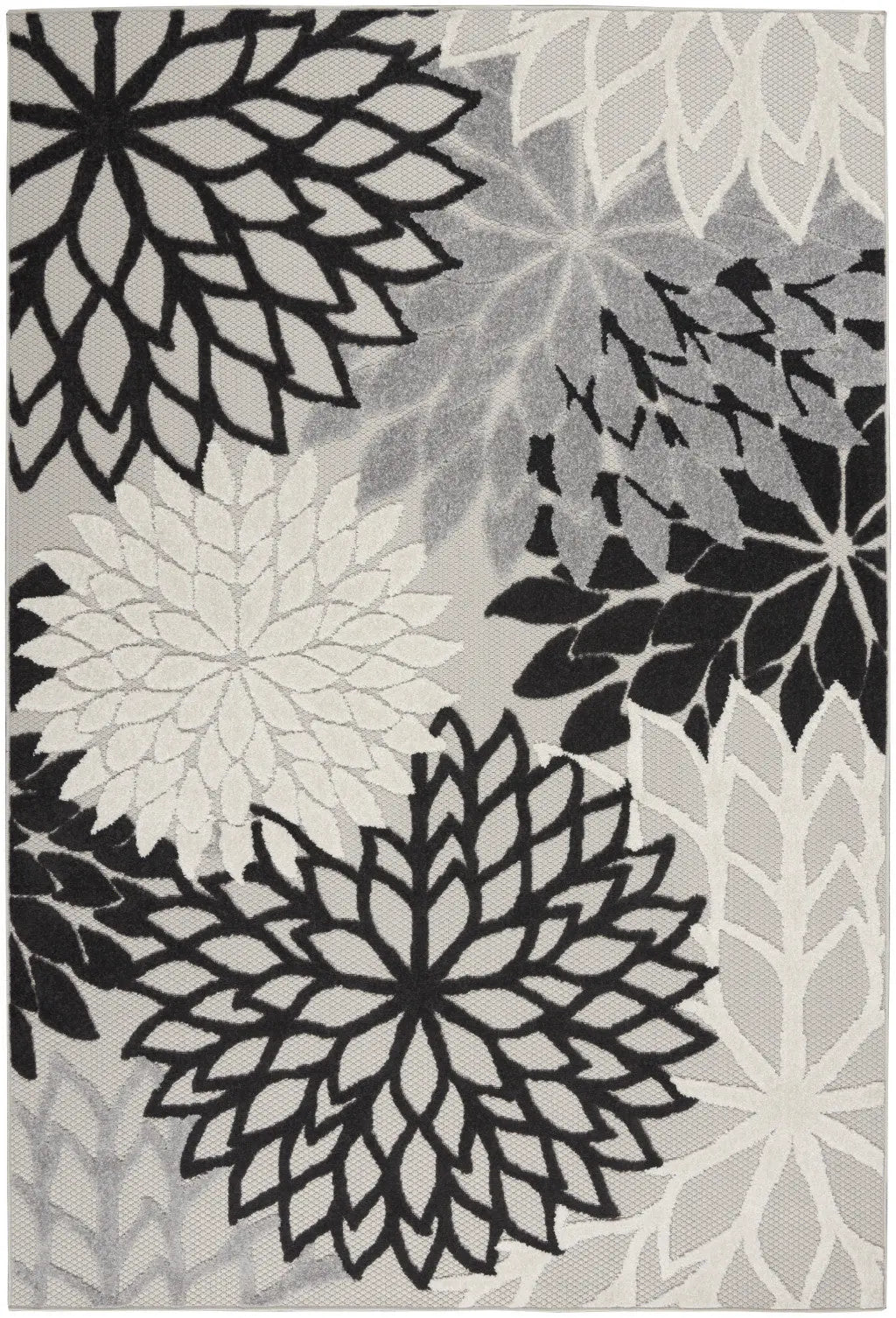 5' X 8' Black And White Floral Indoor Outdoor Area Rug Homeroots Outdoor