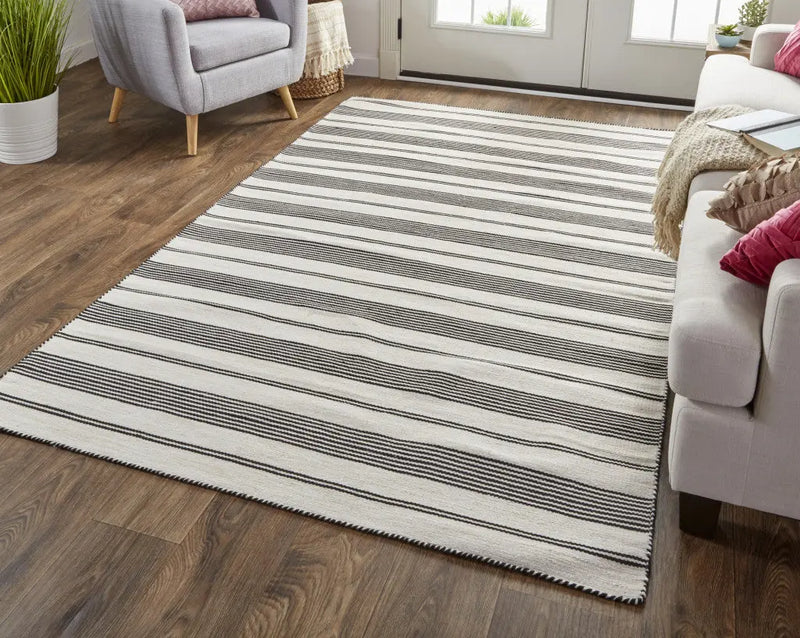 5' X 8' Black And White Striped Dhurrie Hand Woven Stain Resistant Area Rug Homeroots Outdoor