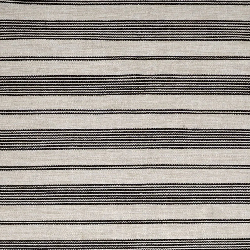 5' X 8' Black And White Striped Dhurrie Hand Woven Stain Resistant Area Rug Homeroots Outdoor