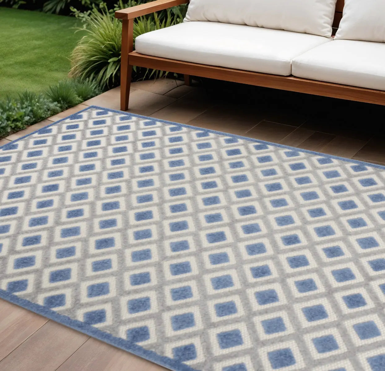 5' X 8' Blue And Gray Geometric Indoor Outdoor Area Rug Homeroots Outdoor