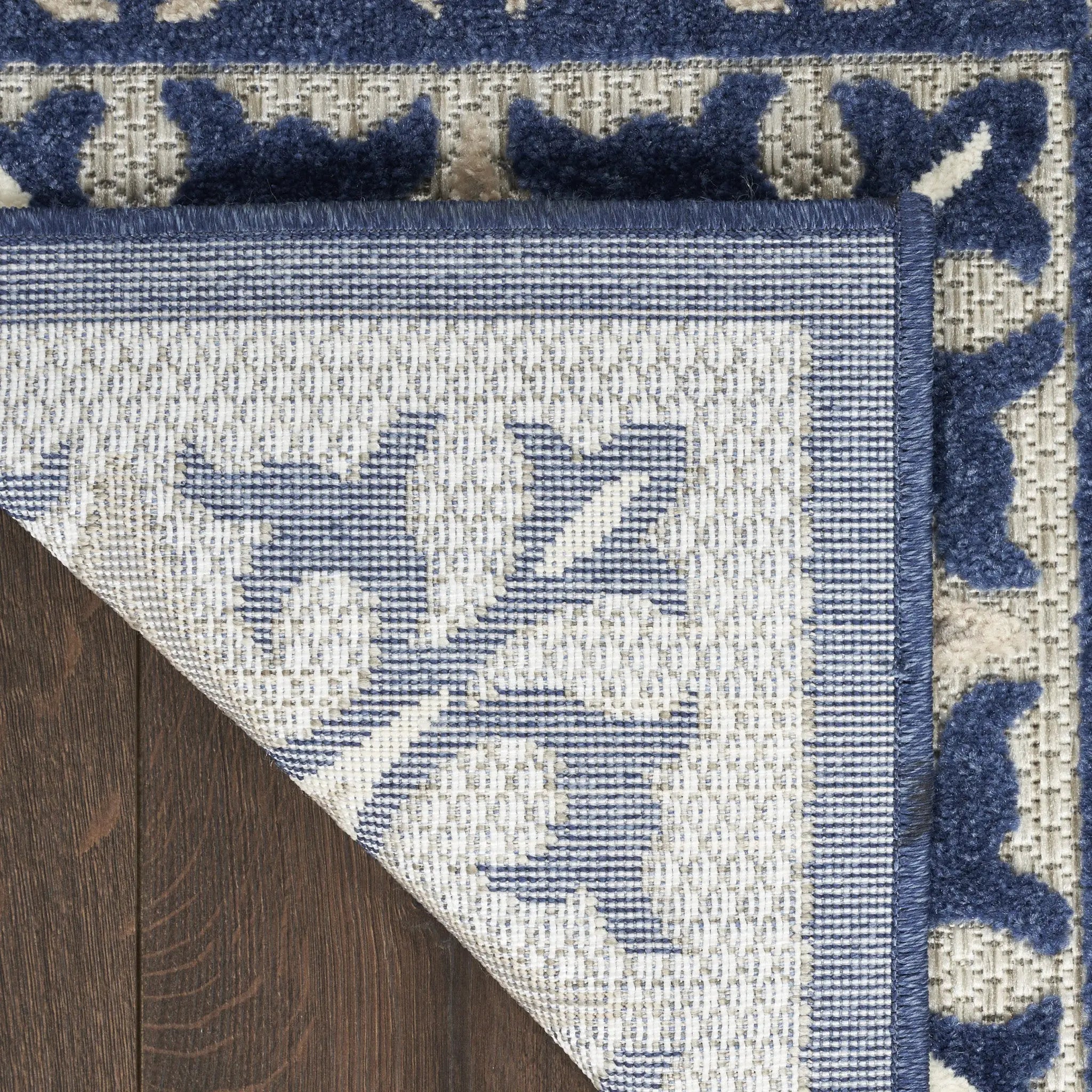 5' X 8' Blue Fleur De Lis Stain Resistant Non Skid Area Rug Homeroots Outdoor