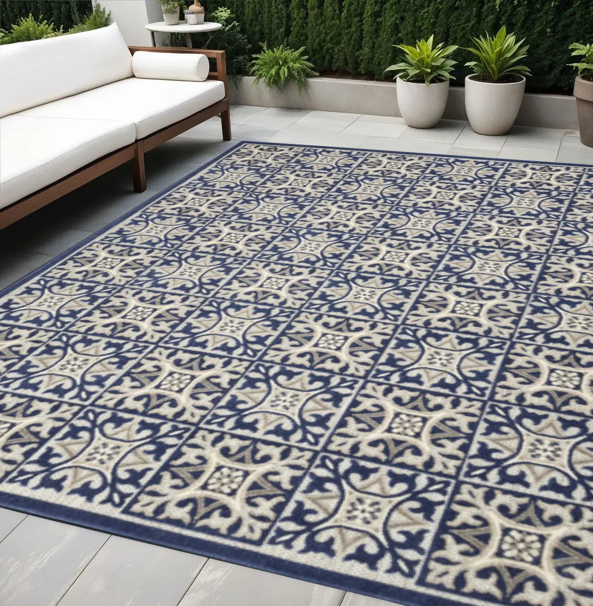 5' X 8' Blue Fleur De Lis Stain Resistant Non Skid Area Rug Homeroots Outdoor