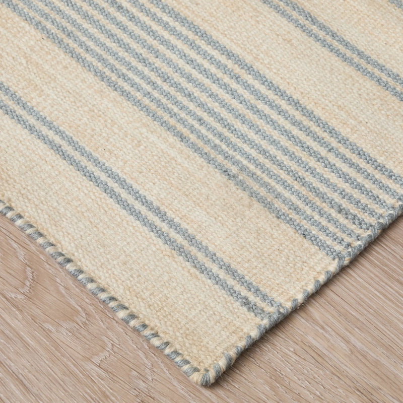5' X 8' Blue Ivory And Tan Striped Dhurrie Hand Woven Stain Resistant Area Rug Homeroots Outdoor