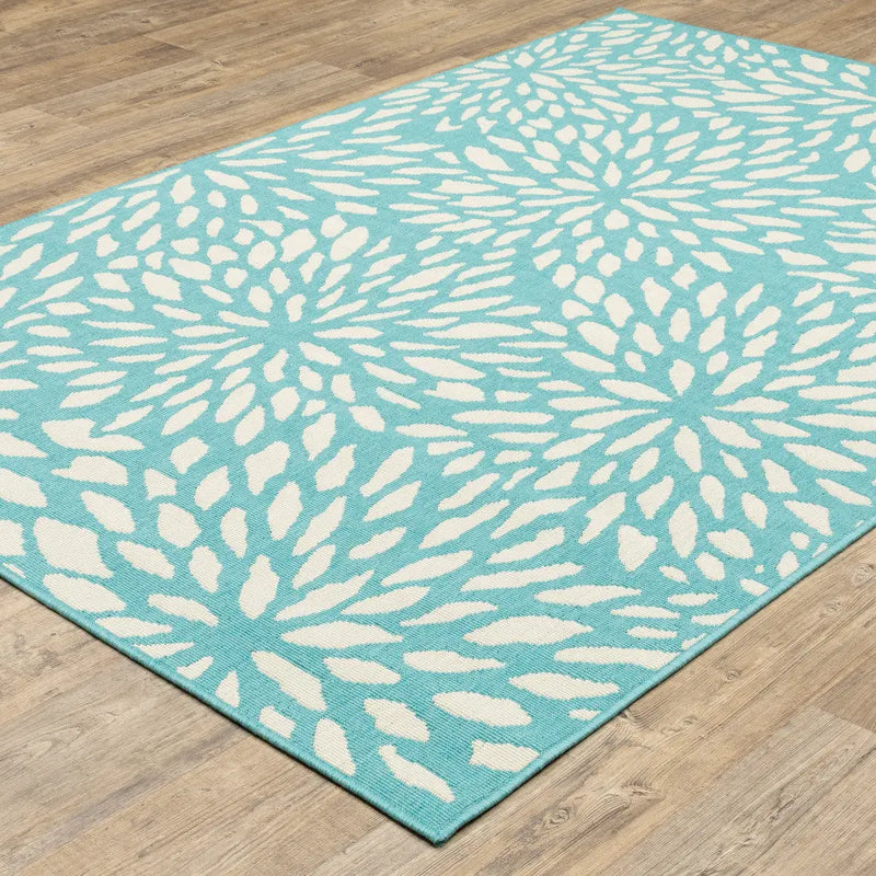 5' X 8' Blue and Ivory Floral Stain Resistant Indoor Outdoor Area Rug Homeroots Outdoor