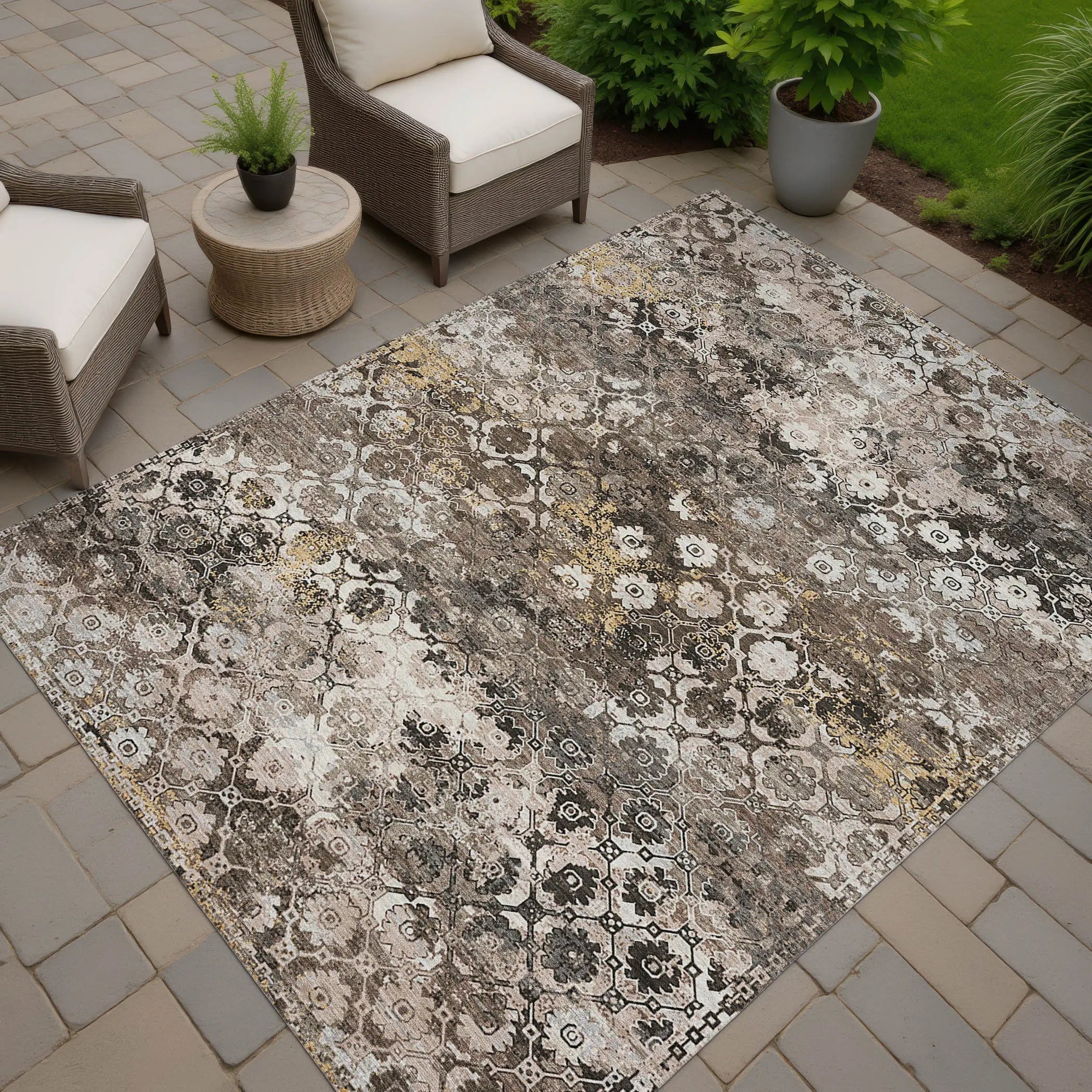 5' X 8' Brown And Beige Abstract Washable Indoor Outdoor Area Rug Homeroots Outdoor