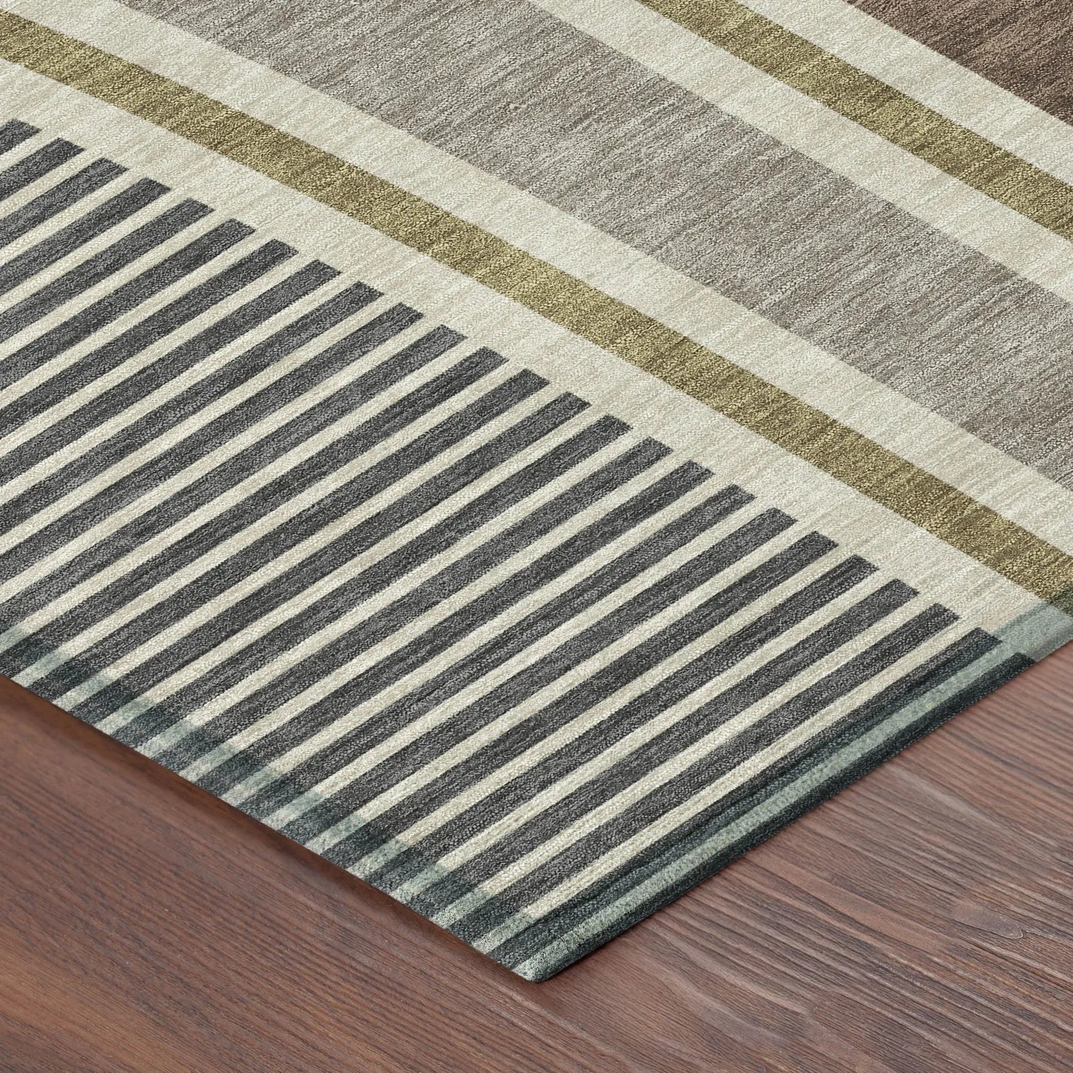 5' X 8' Brown And Beige Geometric Washable Indoor Outdoor Area Rug Homeroots Outdoor
