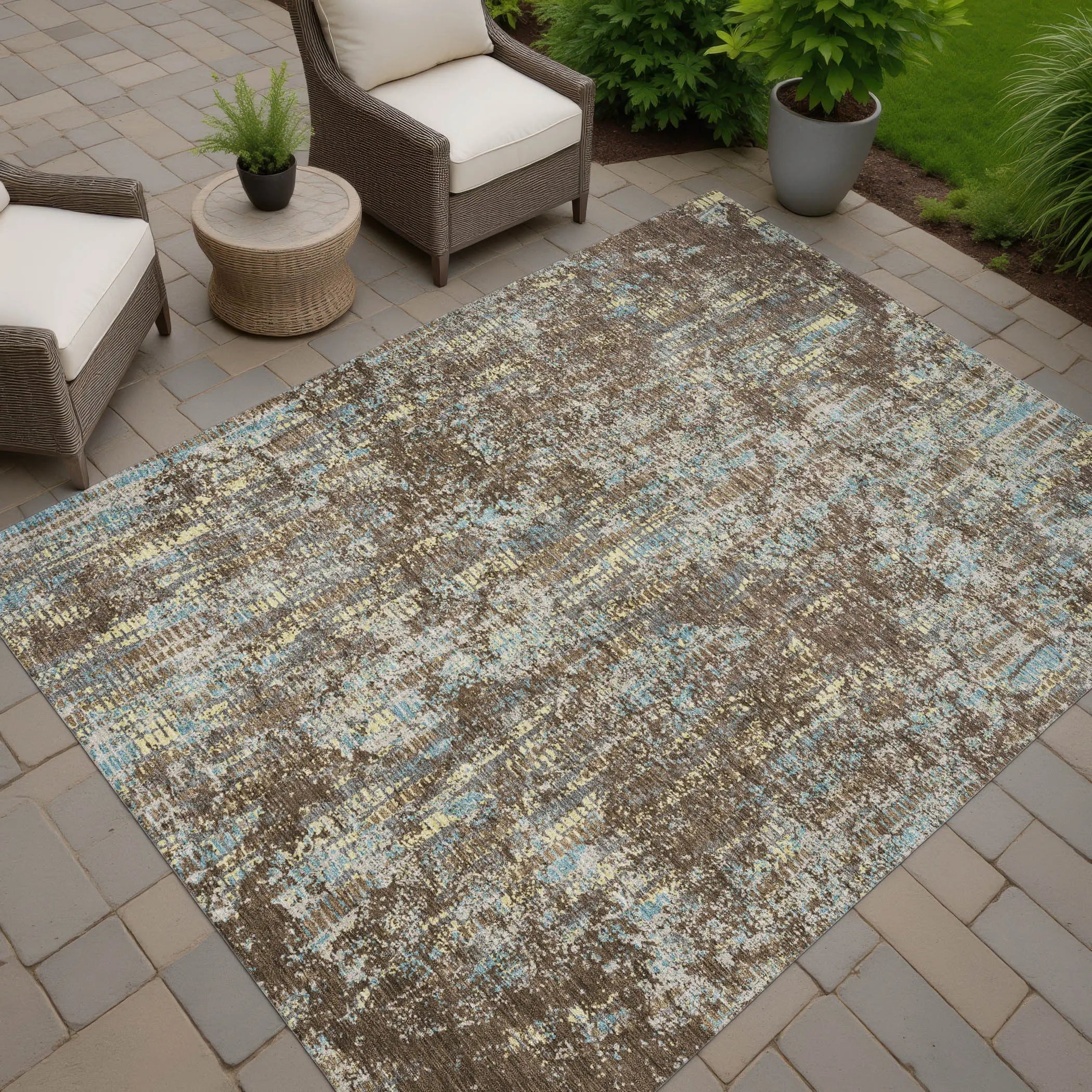 5' X 8' Brown And Graphite Abstract Washable Indoor Outdoor Area Rug Homeroots Outdoor