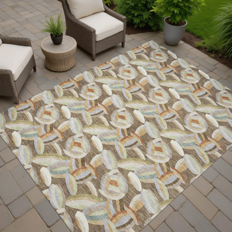 5' X 8' Brown And Ivory Abstract Washable Indoor Outdoor Area Rug Homeroots Outdoor