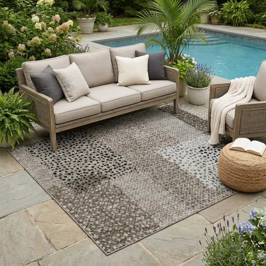5' X 8' Brown And Silver Abstract Washable Indoor Outdoor Area Rug Homeroots Outdoor
