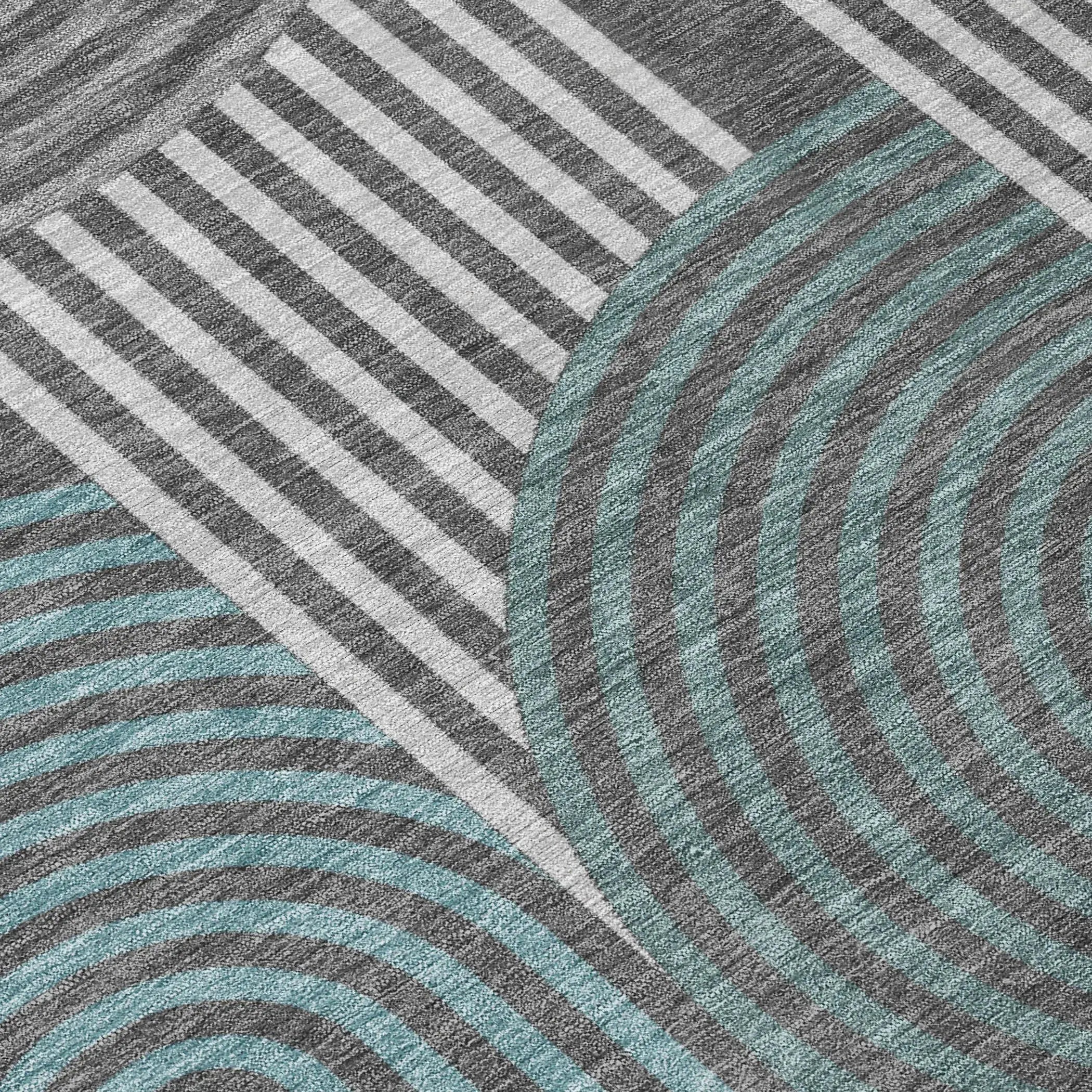 5' X 8' Charcoal And Gray Geometric Washable Indoor Outdoor Area Rug Homeroots Outdoor