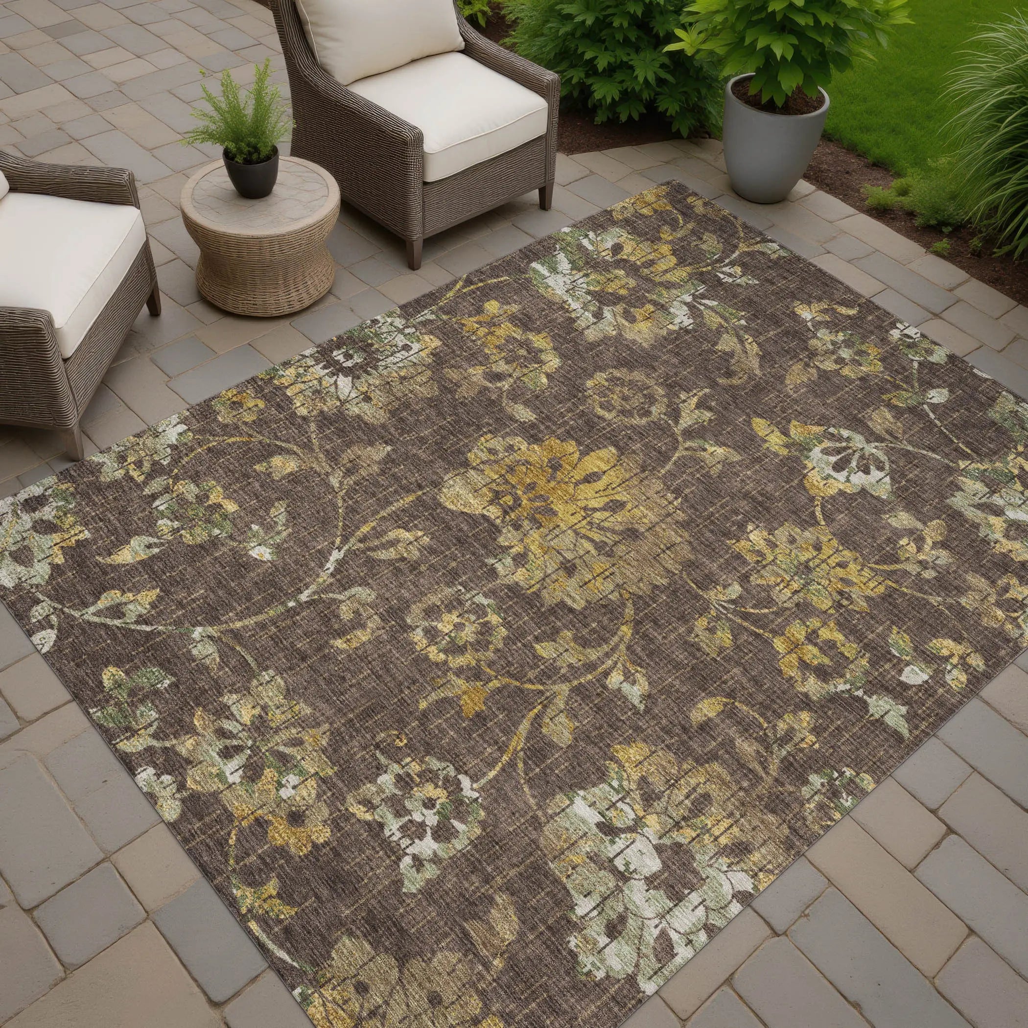 5' X 8' Chocolate And Brown Floral Washable Indoor Outdoor Area Rug Homeroots Outdoor