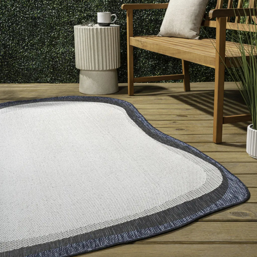 5' X 8' Cream And Navy Blue Abstract Indoor Outdoor Area Rug Homeroots Outdoor