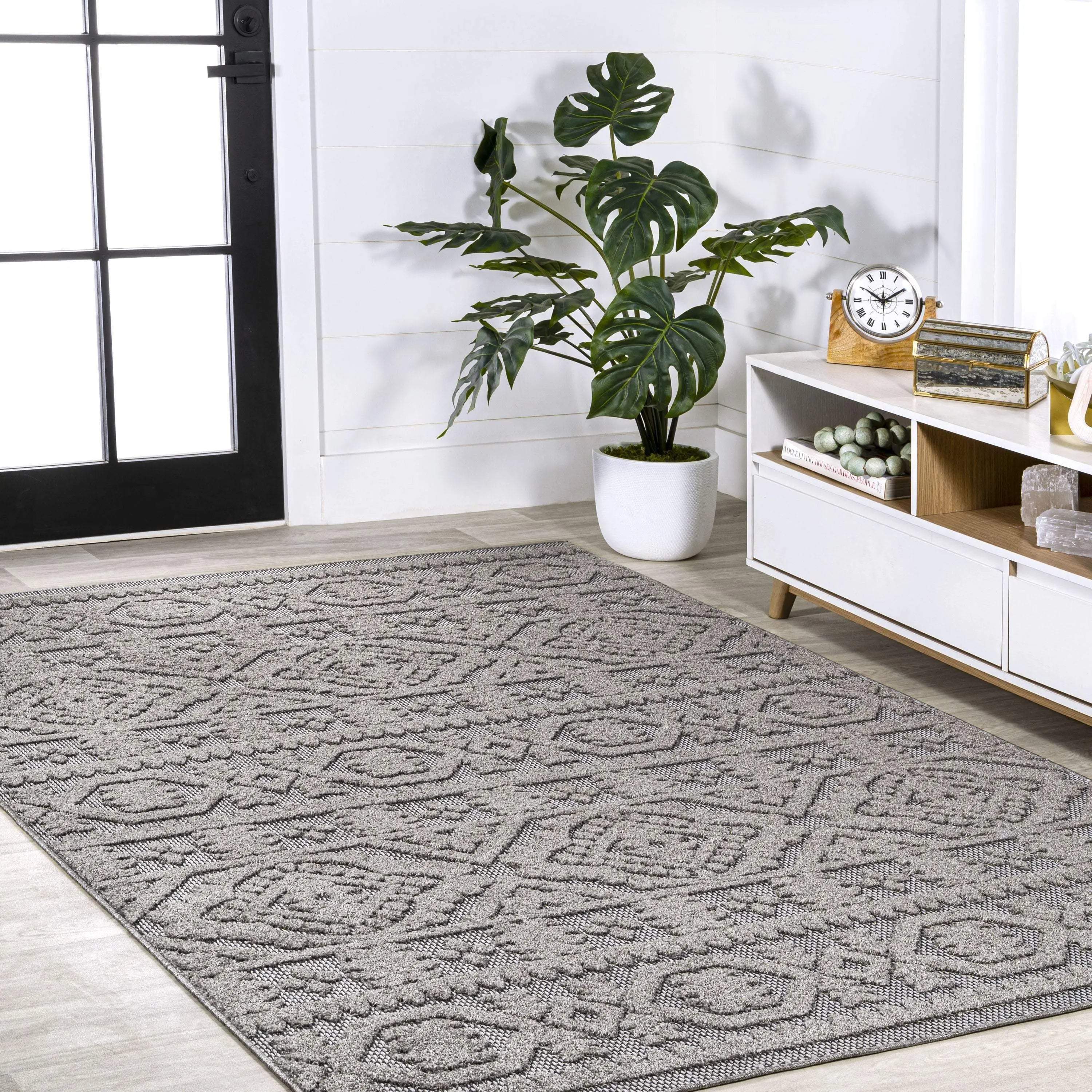 5' X 8' Dark Gray And Ivory Moroccan Indoor Outdoor Area Rug - GreatEagleInc