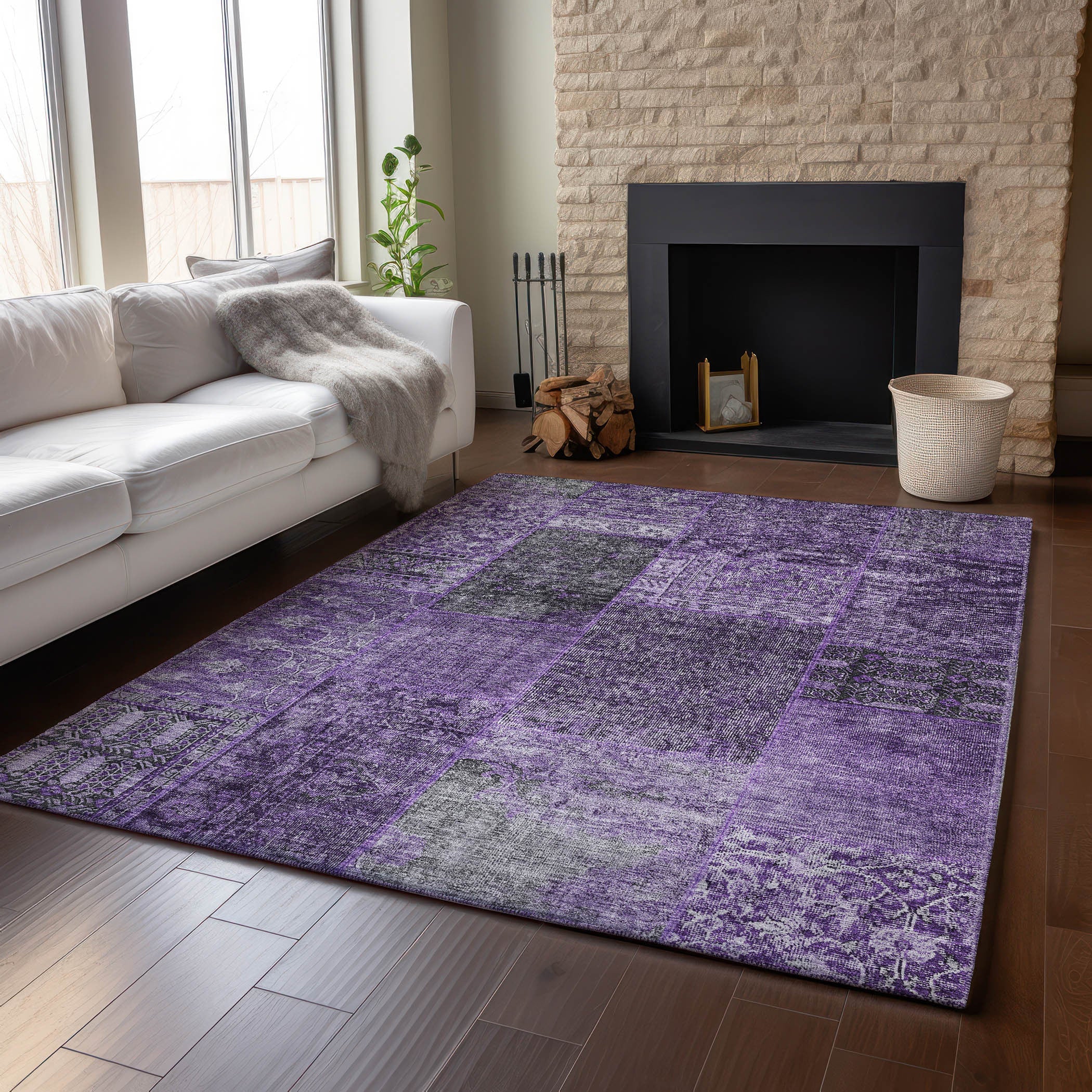 5' X 8' Eggplant And Gray Patchwork Washable Area Rug With UV Protection Homeroots Home Decor