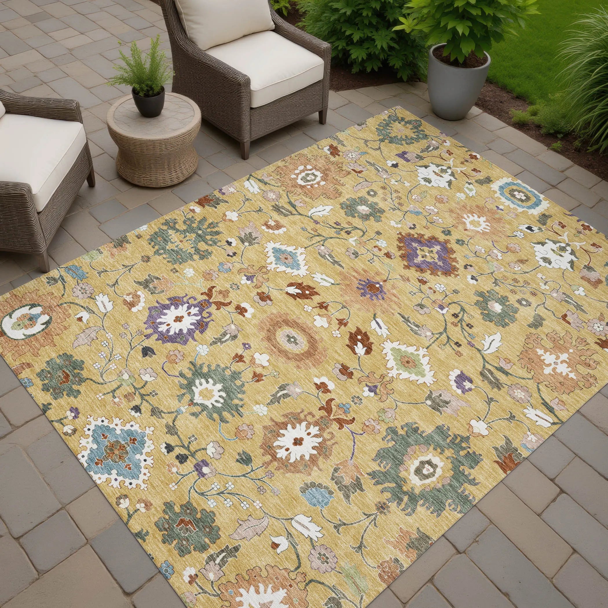 5' X 8' Gold And Copper Floral Medallion Washable Indoor Outdoor Area Rug Homeroots Outdoor