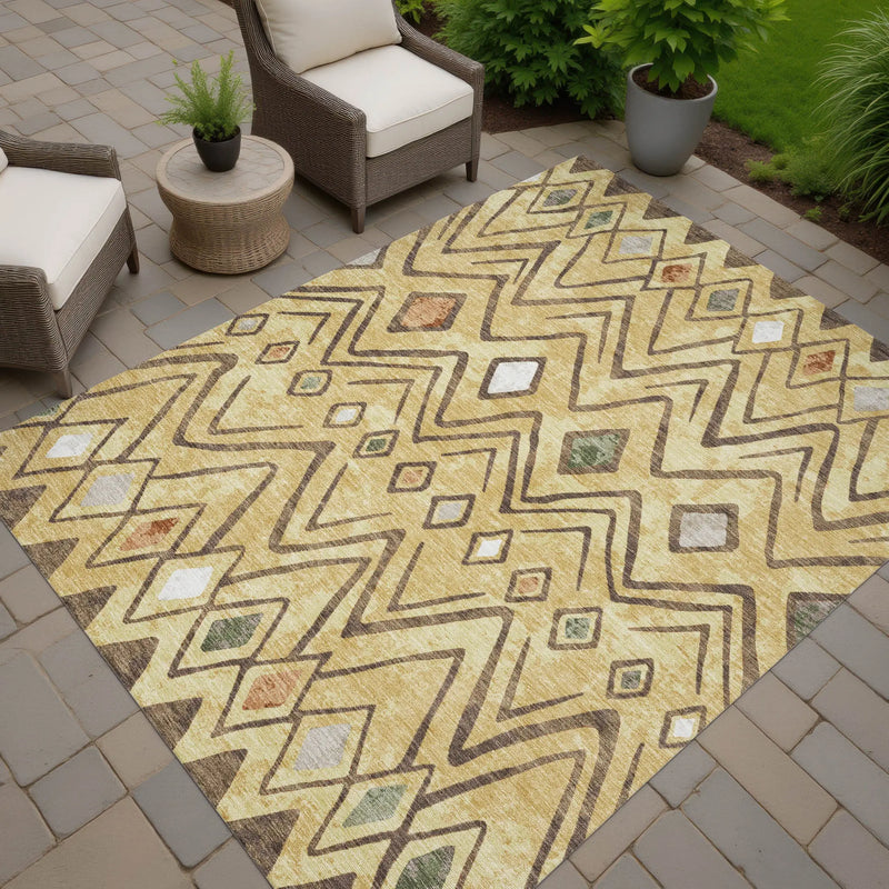 5' X 8' Gold And Green Geometric Washable Indoor Outdoor Area Rug Homeroots Outdoor