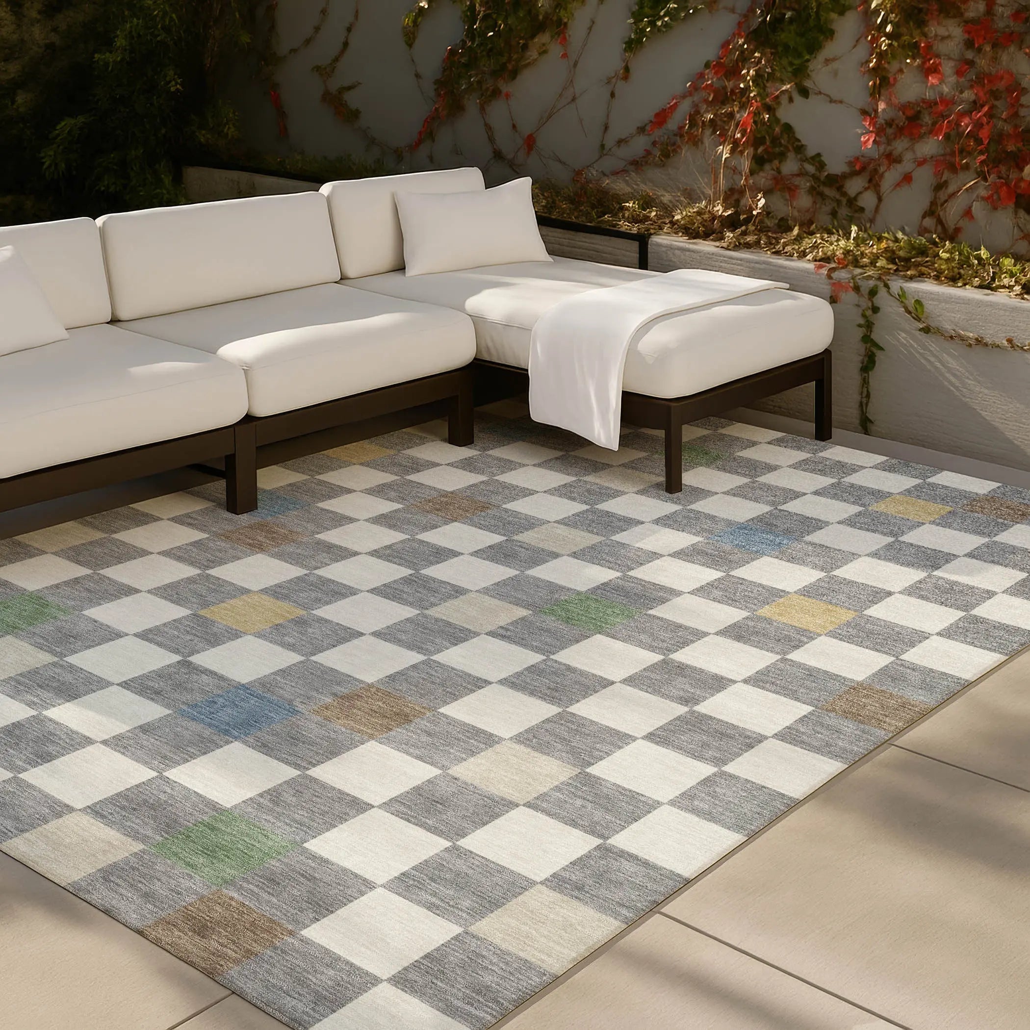 5' X 8' Gray And Beige Geometric Washable Indoor Outdoor Area Rug Homeroots Outdoor