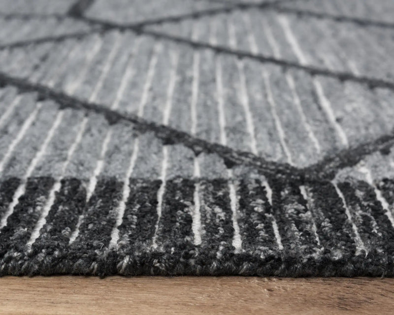 5' X 8' Gray And Black Geometric Hand Tufted Area Rug Homeroots Home Decor