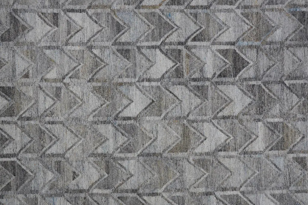 5' X 8' Gray And Black Geometric Hand Woven Area Rug With Fringe Homeroots Outdoor