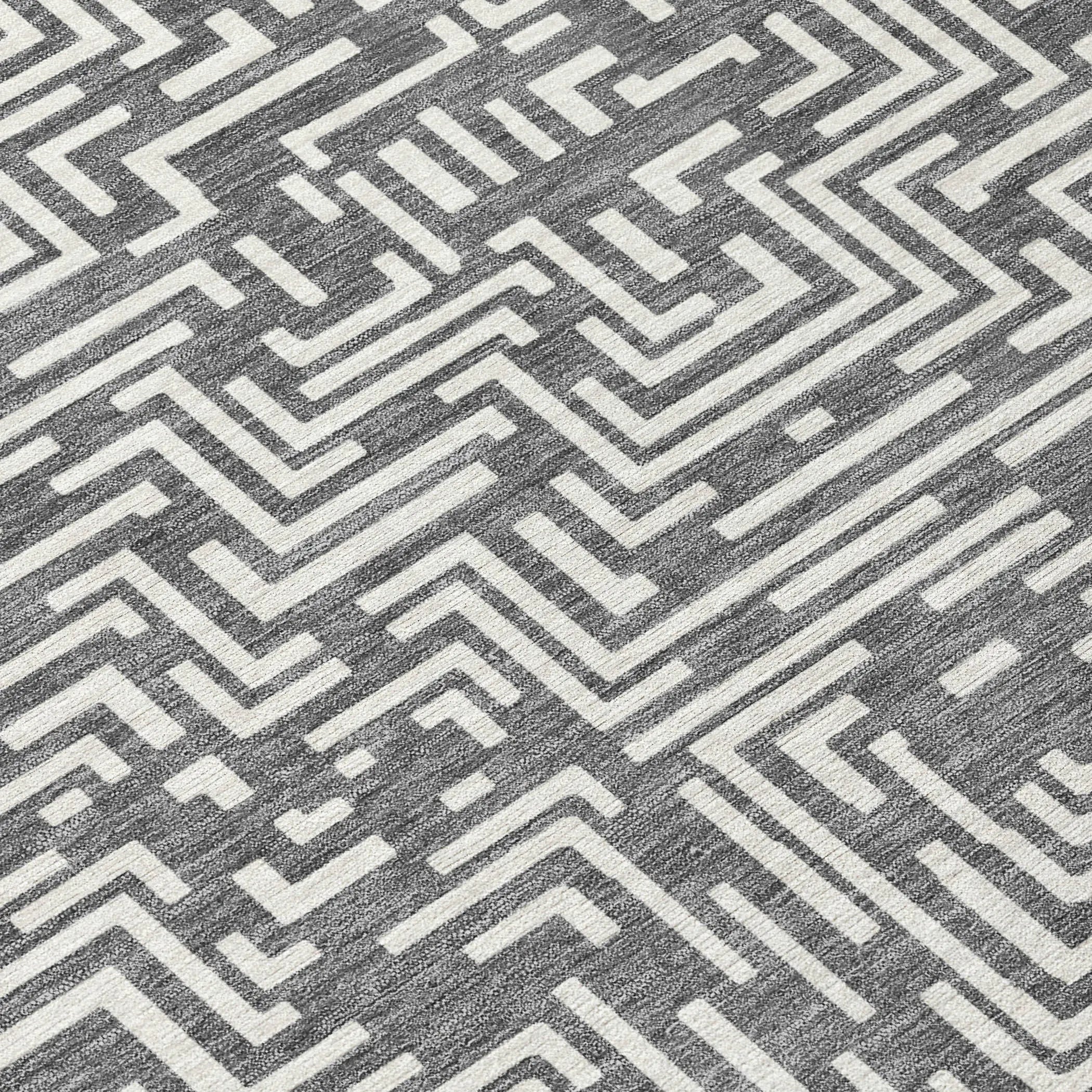 5' X 8' Gray And Brown Geometric Washable Indoor Outdoor Area Rug Homeroots Outdoor